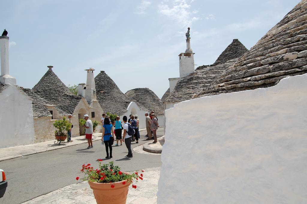 Trulli Holiday Albergo Diffuso Alberobello Exterior foto